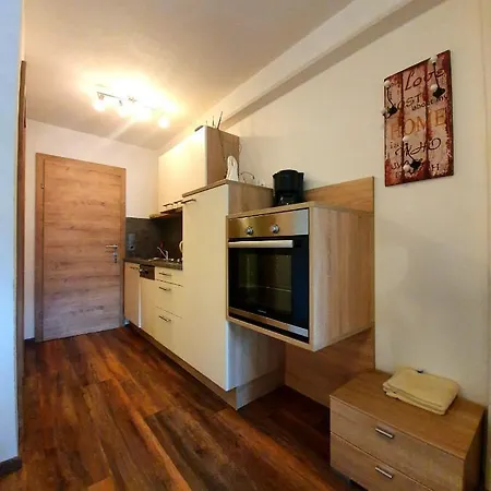 Gaestehaus Floerl 1 * غيرلوسبيرغ