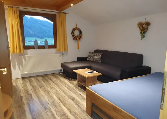 Gaestehaus Floerl 1 Апартаменты