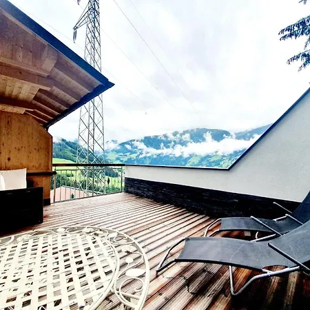 Gaestehaus Floerl 1 *